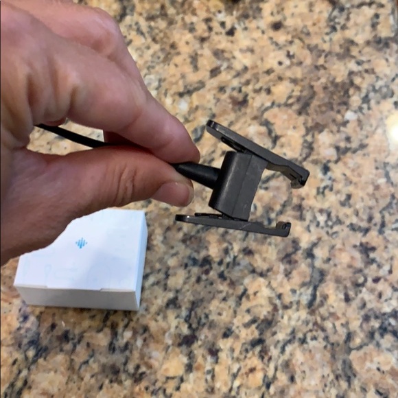 Fitbit Charge 2 bundle! - Picture 4 of 7